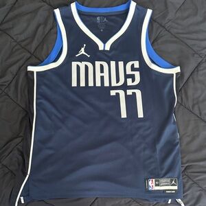 Jordan Dallas Mavericks Luka Doncic jersey